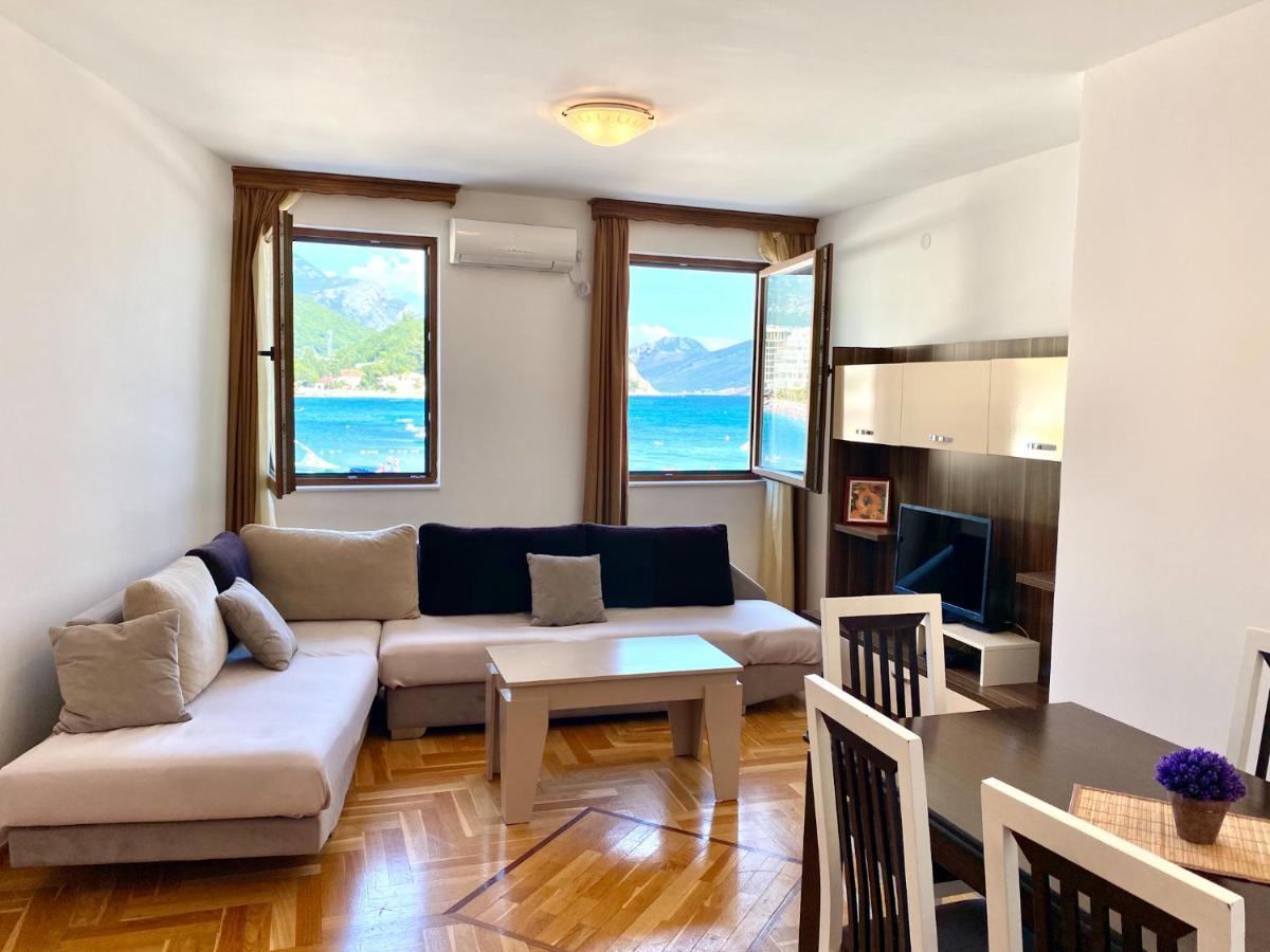 Apartments First Line Petrovac na moru Exterior foto