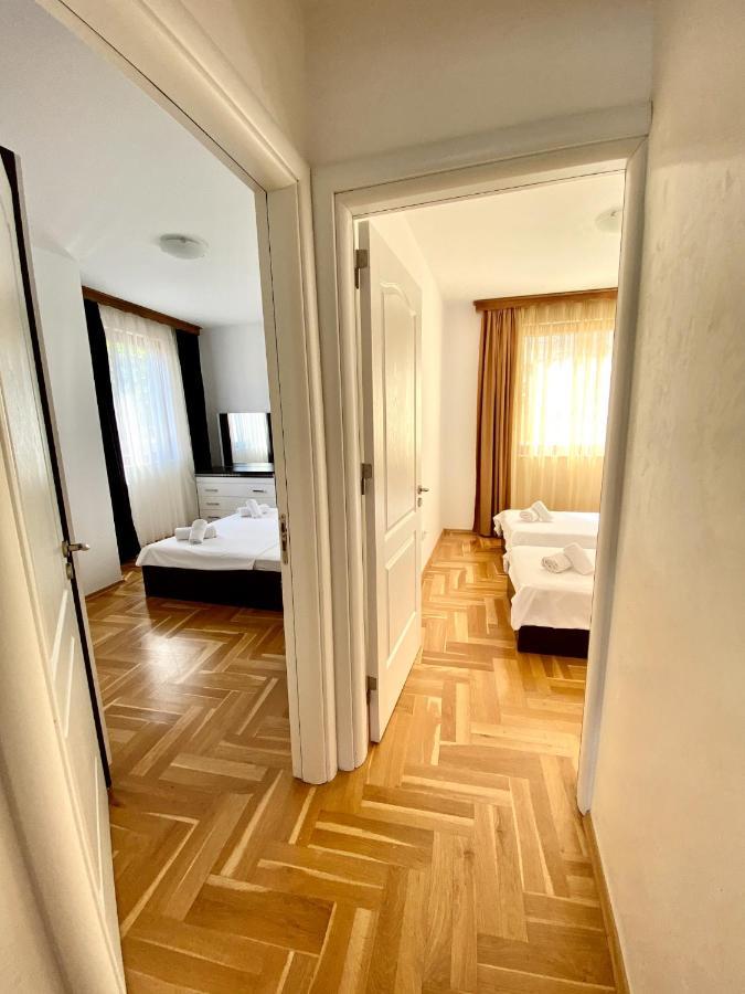 Apartments First Line Petrovac na moru Exterior foto