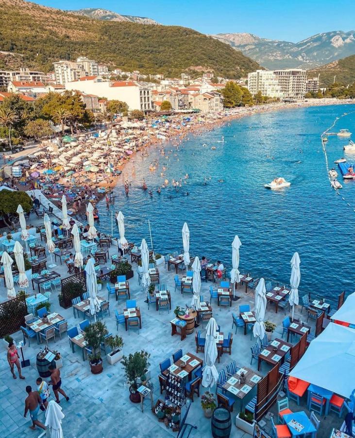 Apartments First Line Petrovac na moru Exterior foto