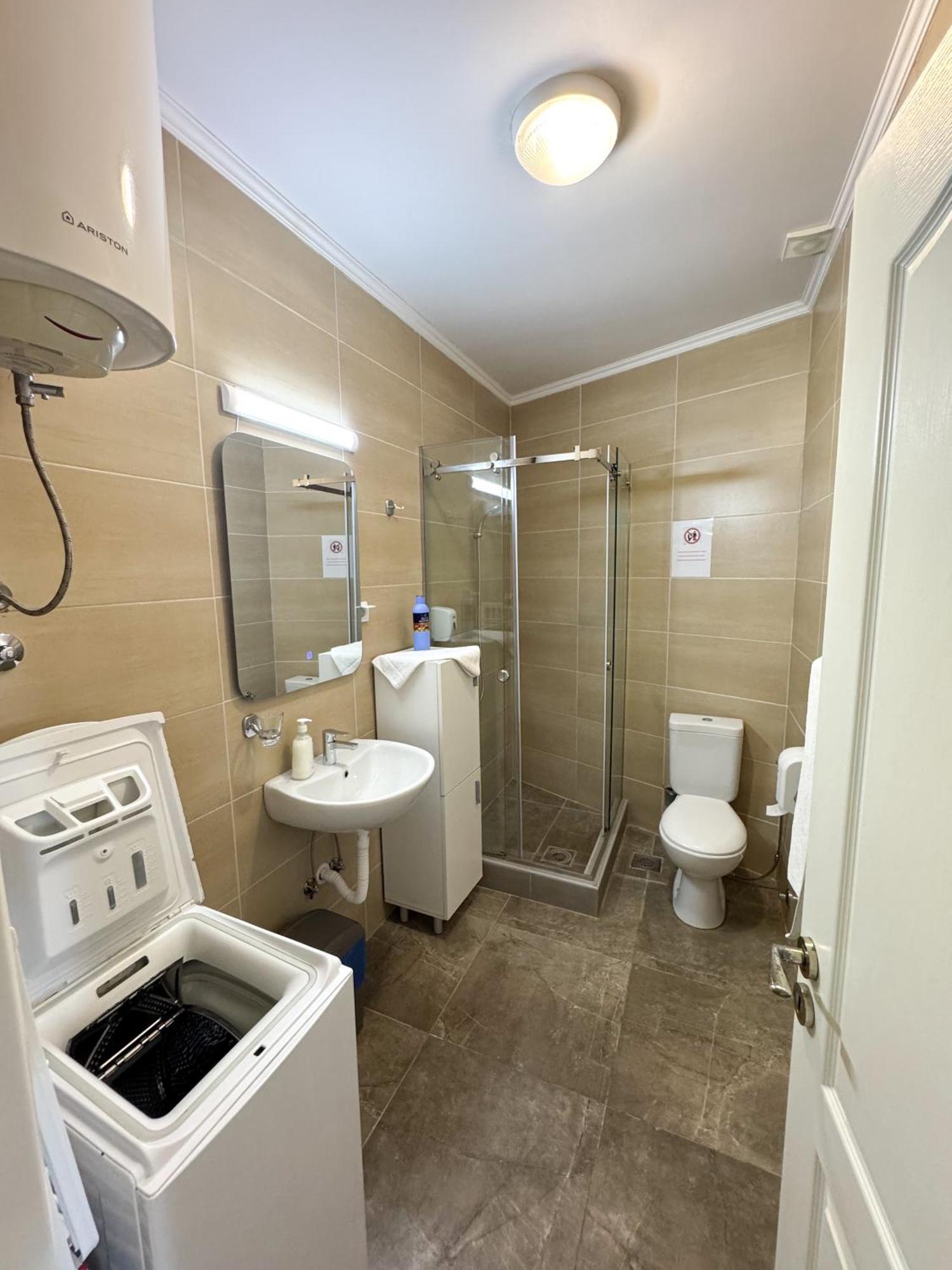 Apartments First Line Petrovac na moru Exterior foto