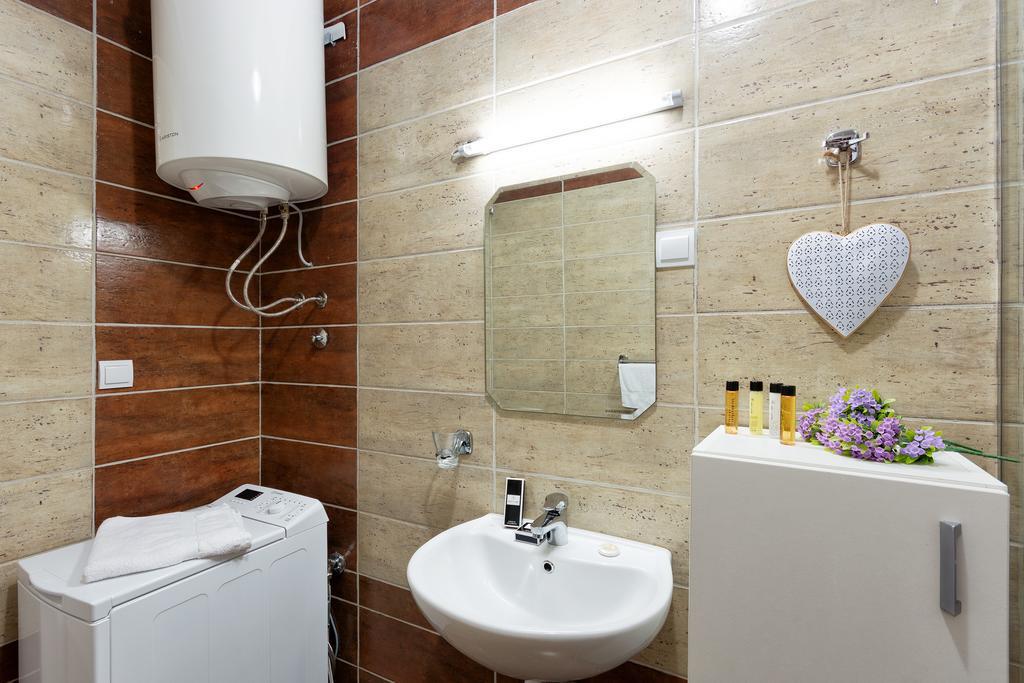 Apartments First Line Petrovac na moru Exterior foto